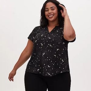 Torrid - BLACK COSMOS GEORGETTE HI-LO BLOUSE